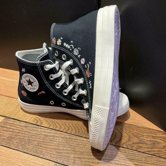 New Womens Converse Chuck Taylor All Star Hi Things To Grow Black Floral A01585C - Picture 2 of 4
